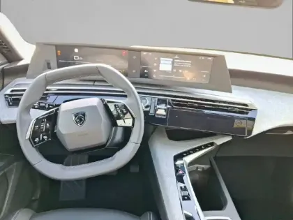 Photo 7 Peugeot 3008  Hybrid 145 e-DCS6