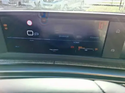 Photo 9 Peugeot 3008  Hybrid 145 e-DCS6