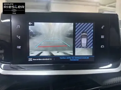 Photo 17 Peugeot 208  PureTech 75 S&S BVM5