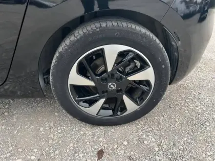 Photo 10 Opel Corsa  Electrique 136 ch & Batterie 50 kw/h