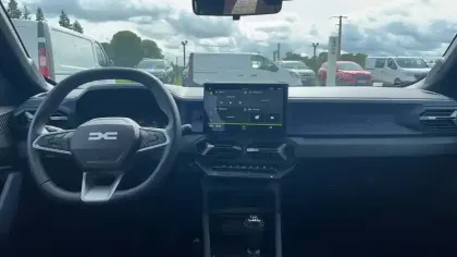 Photo 9 Dacia Duster  Mild Hybrid 130