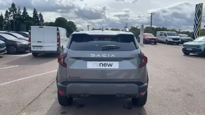 Photo 3 Dacia Duster  Mild Hybrid 130