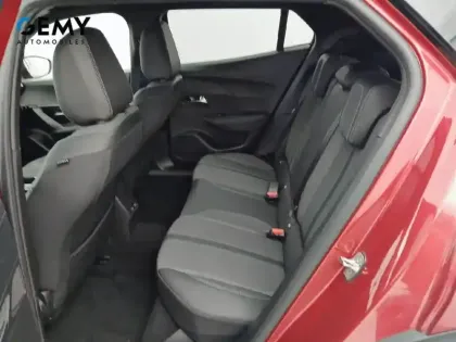 Photo 9 Peugeot 2008  PureTech 130 S&S EAT8