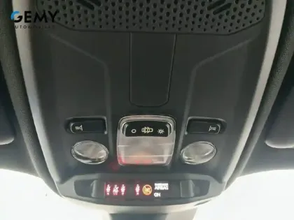 Photo 16 Peugeot 2008  PureTech 130 S&S EAT8