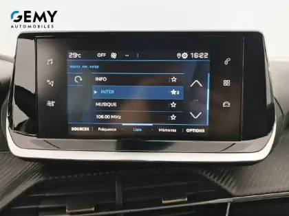 Photo 12 Peugeot 2008  PureTech 130 S&S EAT8