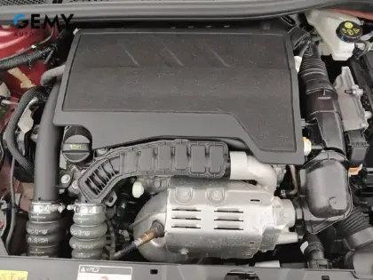 Photo 11 Peugeot 2008  PureTech 130 S&S EAT8