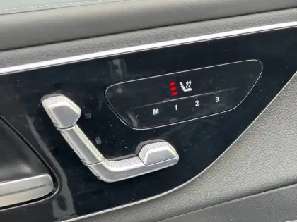 Photo 21 Mercedes Classe GLC GLC 300 e 9G-Tronic 4Matic