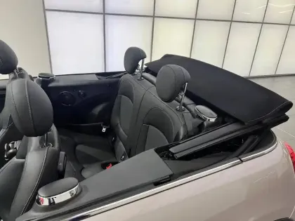 Photo 90 Mini Mini Cabriolet Cooper S 178 ch DKG7