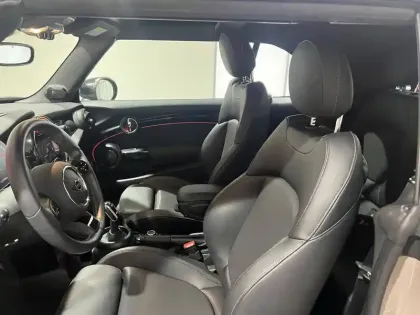 Photo 96 Mini Mini Cabriolet Cooper S 178 ch DKG7