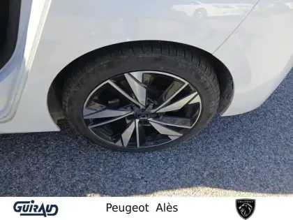 Photo 31 Peugeot 308  PHEV 180 e-EAT8