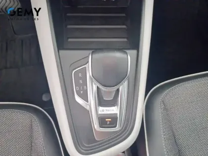 Photo 37 Renault Captur  E-Tech Plug-in 160