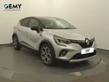 Photo 23 Renault Captur  E-Tech Plug-in 160