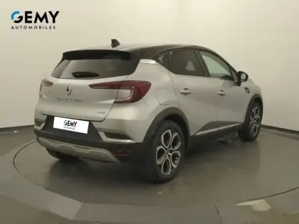 Photo 38 Renault Captur  E-Tech Plug-in 160