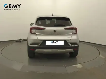 Photo 25 Renault Captur  E-Tech Plug-in 160