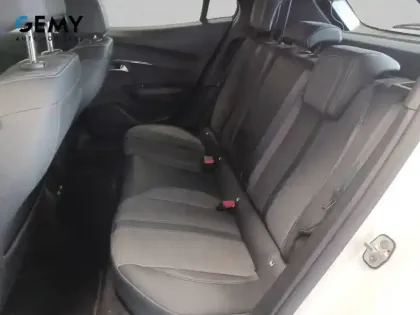 Photo 9 Peugeot 2008  Moteur électrique 136 ch