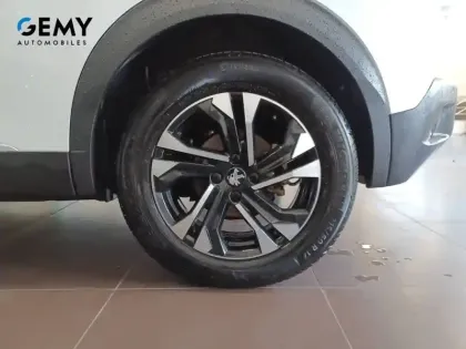 Photo 10 Peugeot 2008  Moteur électrique 136 ch