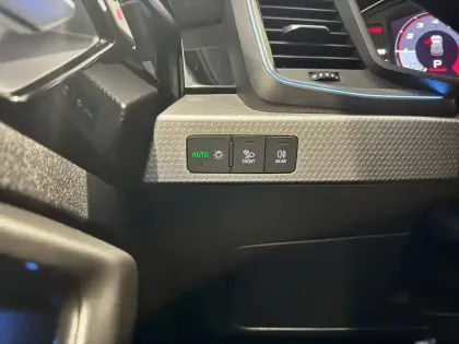 Photo 19 Audi A1  Sportback 30 TFSI 116 ch S tronic 7