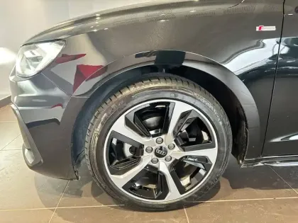 Photo 8 Audi A1  Sportback 30 TFSI 116 ch S tronic 7