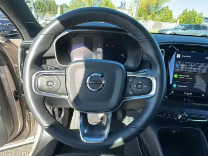 Photo 11 Volvo Xc40  Recharge 231 ch 1EDT