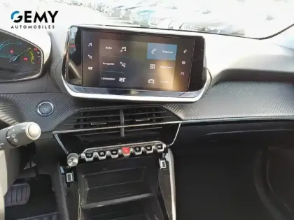 Photo 31 Peugeot 208  Electrique 50 kWh 136ch