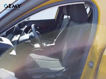 Photo 26 Peugeot 208  Electrique 50 kWh 136ch