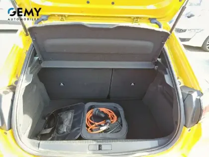 Photo 23 Peugeot 208  Electrique 50 kWh 136ch