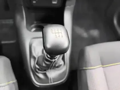 Photo 23 Citroën C3  BlueHDi 100 ch BVM6 Plus