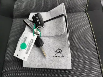 Photo 15 Citroën C3  BlueHDi 100 ch BVM6 Plus