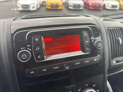 Photo 21 Peugeot Boxer  TOLE 335 L2H2 BLUEHDI 140 S&S PREMIUM