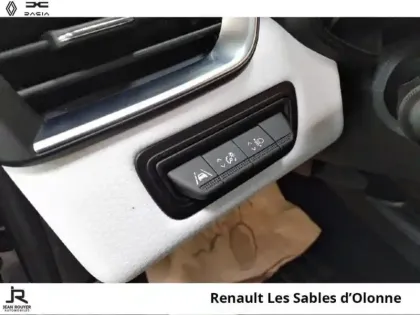 Photo 14 Renault Clio  1.6 E-Tech hybride 145ch Evolution