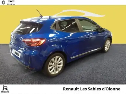 Photo 11 Renault Clio  1.6 E-Tech hybride 145ch Evolution