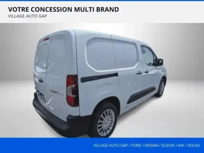 Photo 14 Toyota Proace  CITY Medium 130 D-4D Business RC22