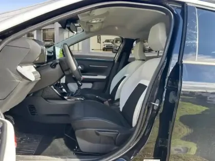 Photo 23 Citroën C3  1.2 Turbo 100ch MAX