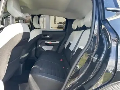 Photo 24 Citroën C3  1.2 Turbo 100ch MAX