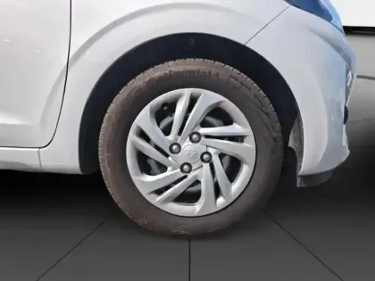 Photo 10 Hyundai I10  1.0 63ch ECO Intuitive