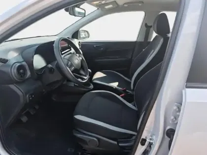 Photo 13 Hyundai I10  1.0 63ch ECO Intuitive