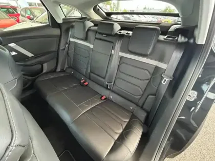 Photo 8 Citroën C4  BlueHDi 110ch S&S Shine