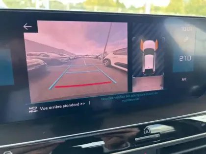 Photo 13 Citroën C4  BlueHDi 110ch S&S Shine