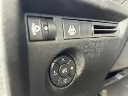 Photo 11 Citroën C4  BlueHDi 110ch S&S Shine