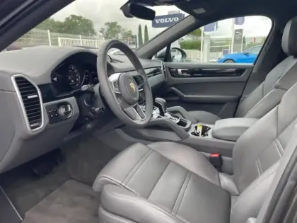 Photo 6 Porsche Cayenne  Coupé 3.0 V6 462ch E-Hybrid