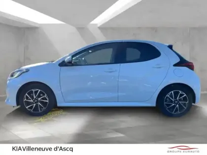 Photo 3 Toyota Yaris  116h Design 5p MY22