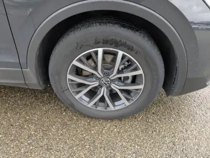 Photo 20 Volkswagen Tiguan  1.5 TSI 130ch Life Plus