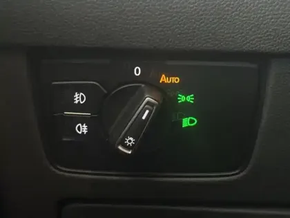 Photo 50 Volkswagen Passat  SW 2.0 TDI 150 DSG7