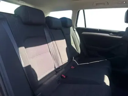 Photo 37 Volkswagen Passat  SW 2.0 TDI 150 DSG7