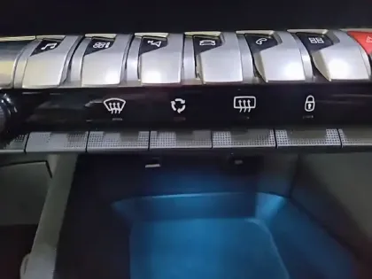 Photo 24 Peugeot 3008  BlueHDi 130ch S&S BVM6