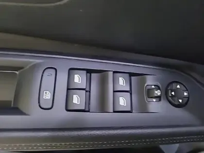 Photo 30 Peugeot 3008  BlueHDi 130ch S&S BVM6