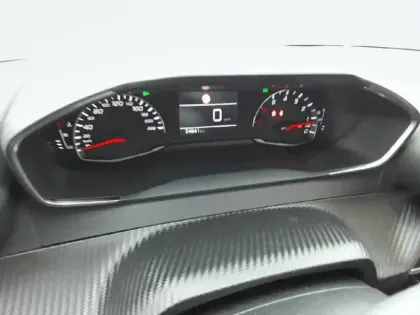 Photo 30 Peugeot 208  PureTech 75 S&S BVM5