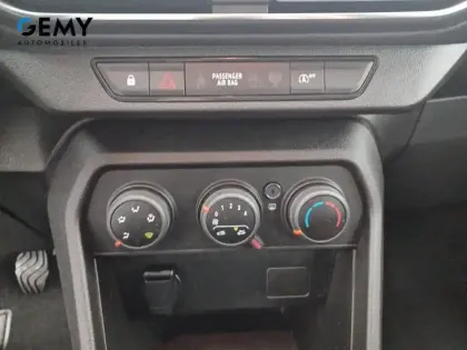 Photo 34 Dacia Sandero  SCe 65