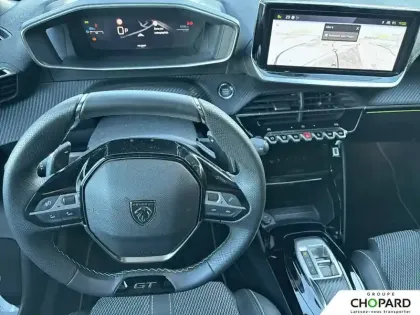 Photo 12 Peugeot 2008  Hybrid 145 e-DCS6