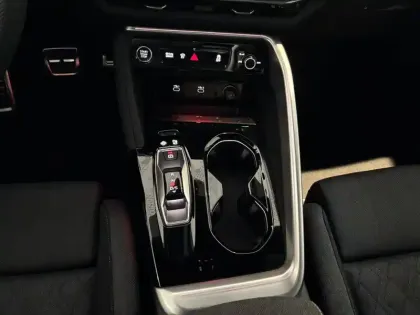 Photo 11 Audi Q5  Sportback e-hybrid 299 ch S tronic 7 Quattro